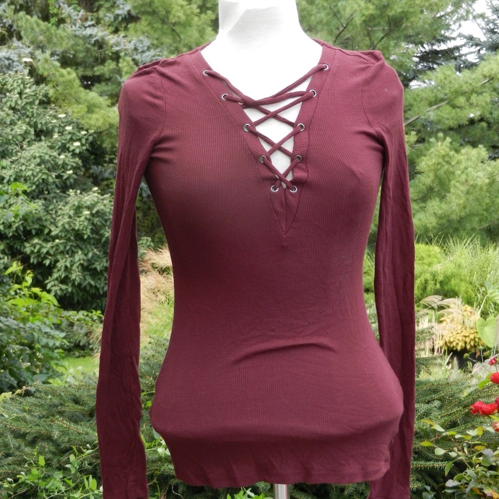 Jessica Simpson Eda Long Sleeve Lace UP Top